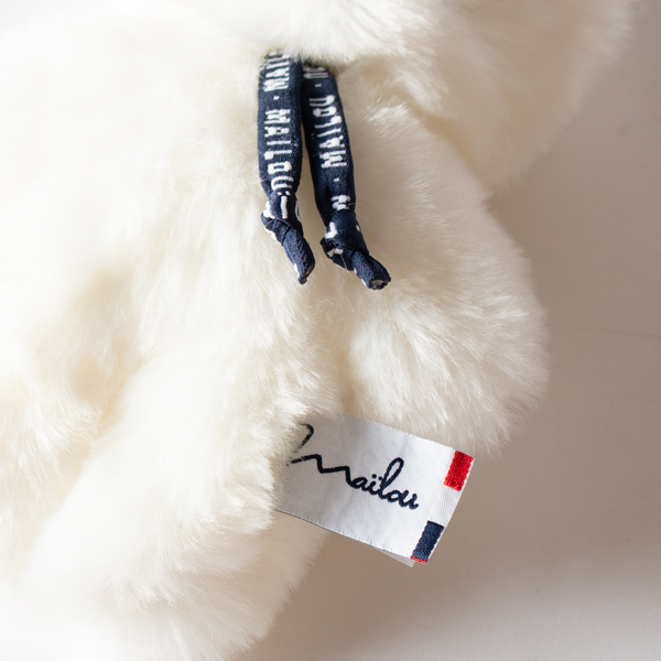 トリコロールカラーのタグ付き