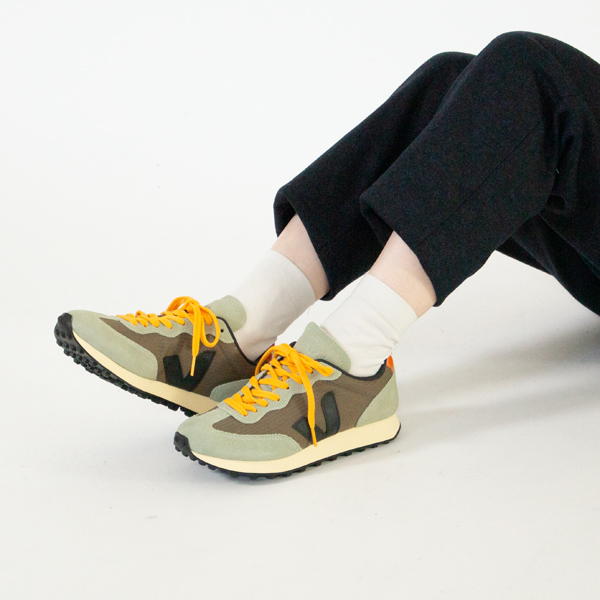 スニーカー RIO BRANCO KAKI BLACK