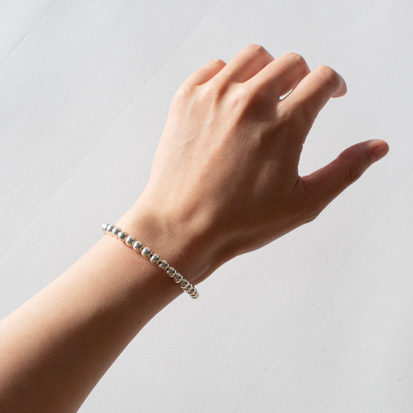 5mm/SHINY（女性着用）