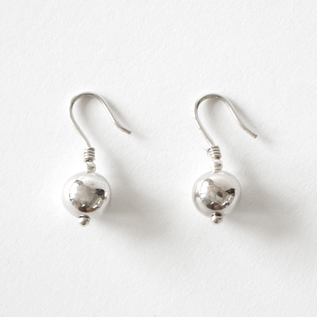 ナバホパールピアス