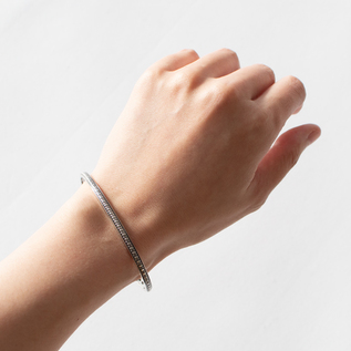 エリッカニコラスビケイ　幅広シルバーバングル④ Ericka Nicolas Begay シルバーバングル Silver Bangle | C