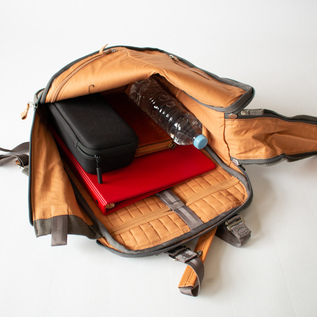 Daypack／QWSTION / Shop ZUTTO for the long lasting treasures