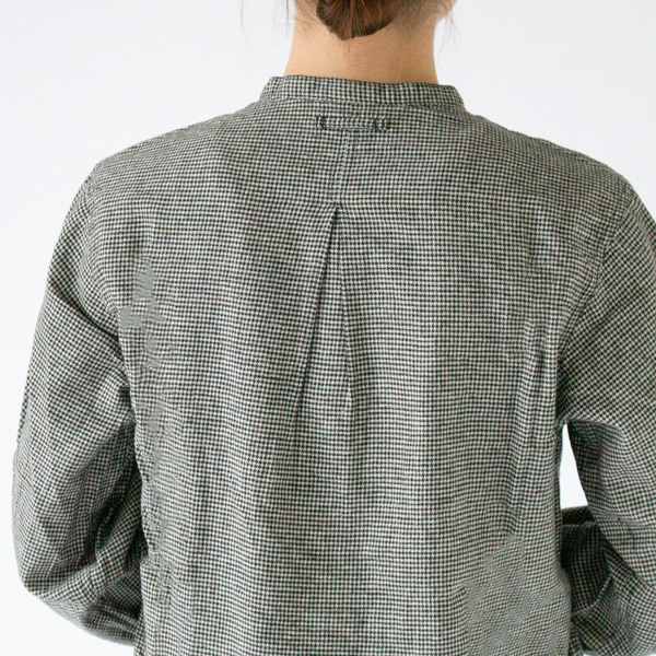 身長162cm（HOUNDSTOOTH）