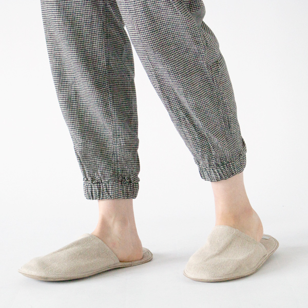 身長162cm（HOUNDSTOOTH）