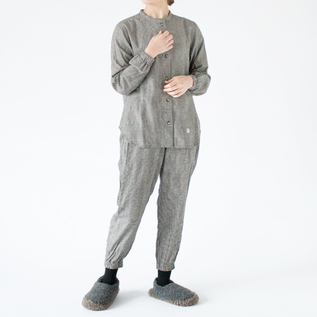 身長162cm（HOUNDSTOOTH）