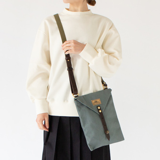 12/9-14対応不可 サイルマーシャルショルダーバッグリアルファー