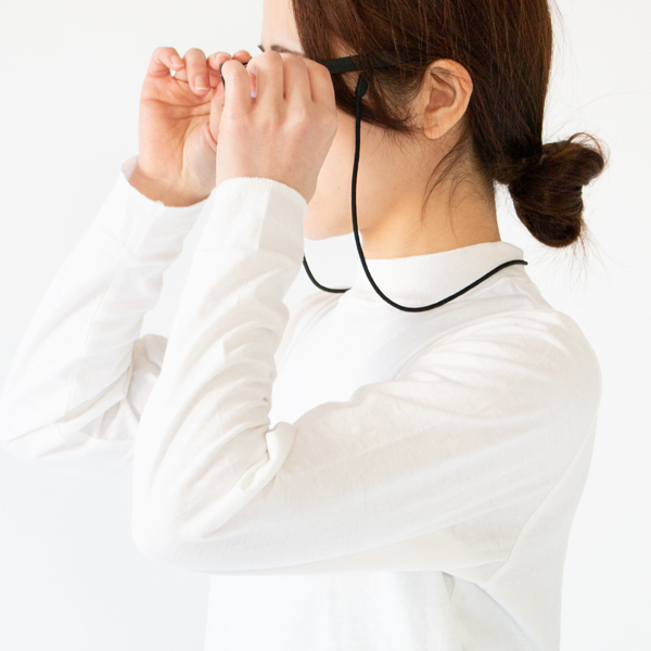 頻繁な付け外しでも無くさない、グラスコード付きで