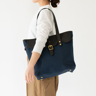 NAVY・身長162cm NAVY・身長162cm