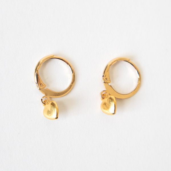 ピアス(HANNAH HOOPS)