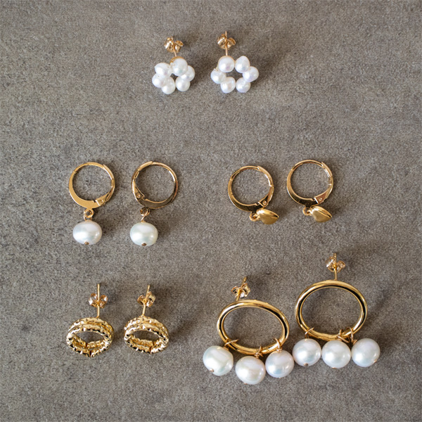 ピアス