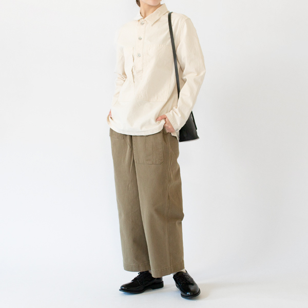 身長162cm(ECRU)
