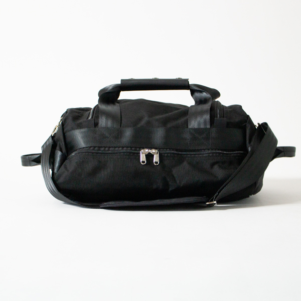 後ろから(BLACK&BLACK )