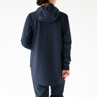 エッセンシャルフィットロングジャケット（UVカット）／DANSKIN