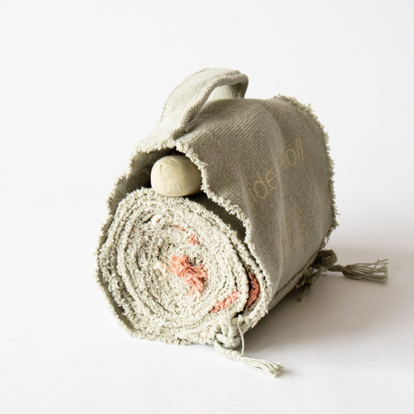 手提げバッグのようになります(UNDER THE SEA) 手提げバッグのようになります(UNDER THE SEA)