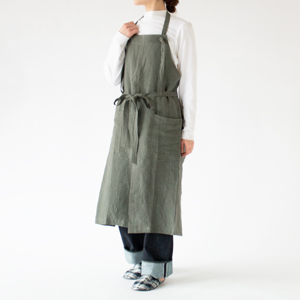 付属の首紐を取り付けてフルエプロンとして(KHAKI)