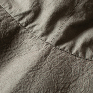 ナチュラルなシワ感(別注DARK GREY) ナチュラルなシワ感(別注DARK GREY)