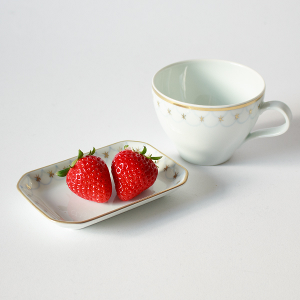 フィナンシェと紅茶の器（波）