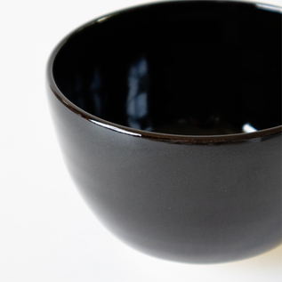 愉茶箱 黒釉白点紋（野点セット）／西川貞三郎商店（にしかわてい