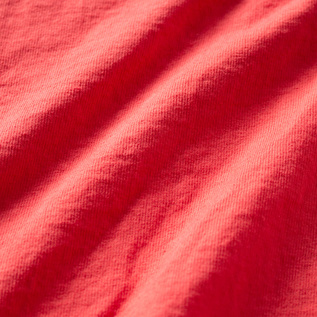 古着のようなくすんだRED