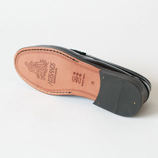 【美品】アルテサノス ブラック 厚底 ローファー エナメル 38サイズ 24cm 美品】アルテサノス ブラック 厚底 ローファー エナメル 38サイズ 24cm