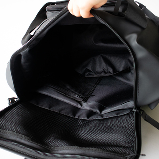 メインコンパートメント(01 Black) メインコンパートメント(01 Black)