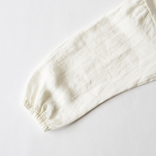 袖はゴムが入っています(OFF WHITE) 袖はゴムが入っています(OFF WHITE)