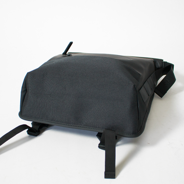 Trail Rolltop Backpack(01 Black)