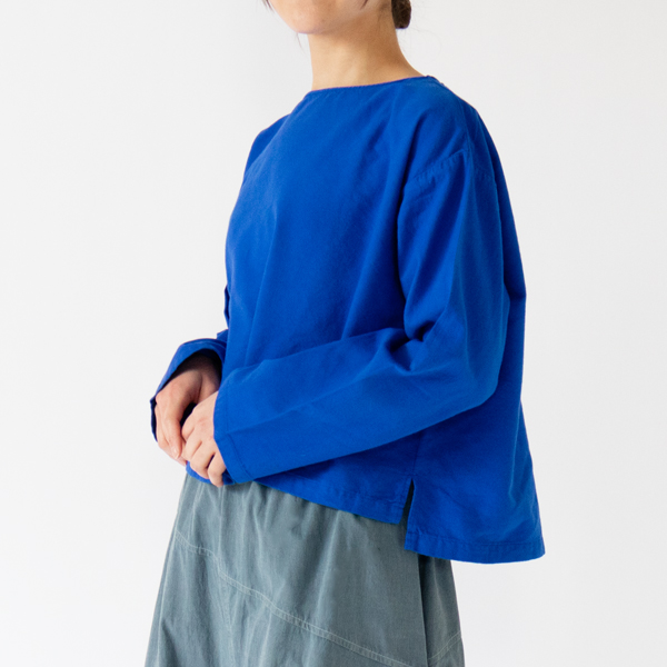 身長162cm、BLU