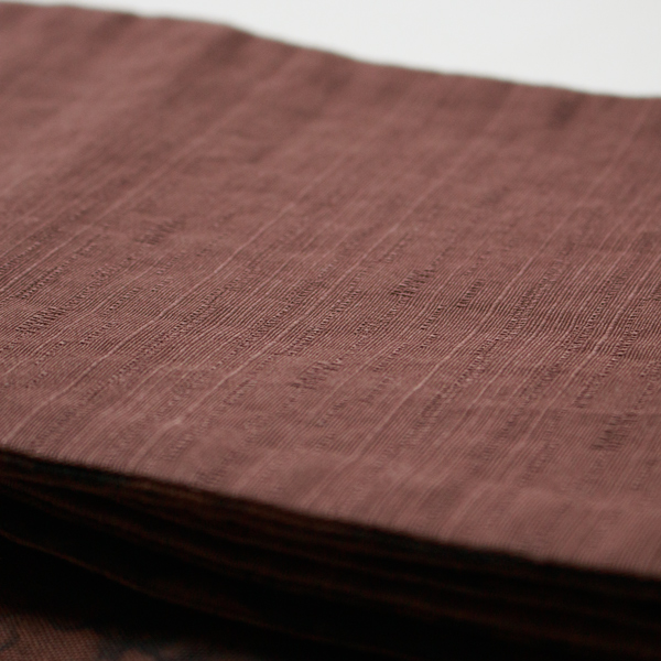 柔らかな綿100％で着崩れしにくくなっています。