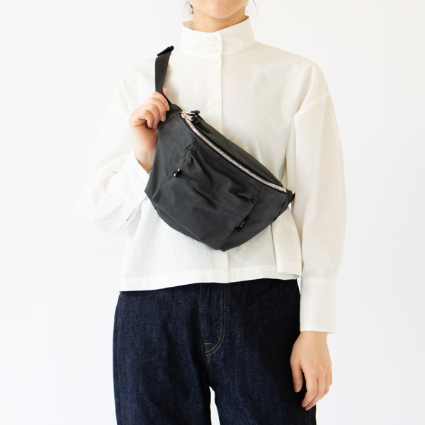 STEEL GREY・身長162cm