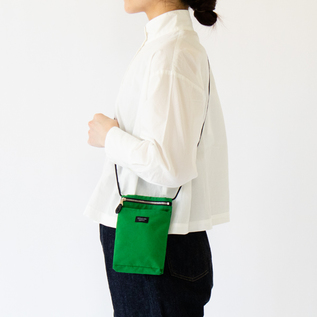身長162cm・SLING PURSE M 身長162cm・SLING PURSE M