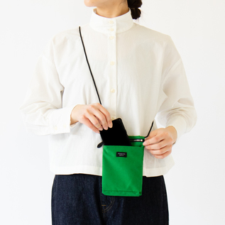 身長162cm・SLING PURSE M 身長162cm・SLING PURSE M