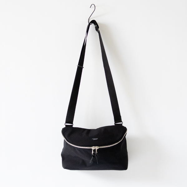 ショルダーバッグ PELICAN SHOULDER(BLACK)
