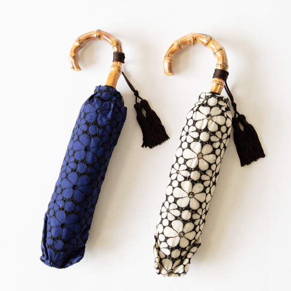 NAVY・WHITE