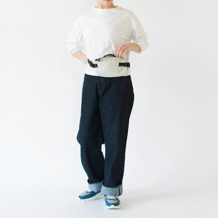 WHITE（身長：162cm）