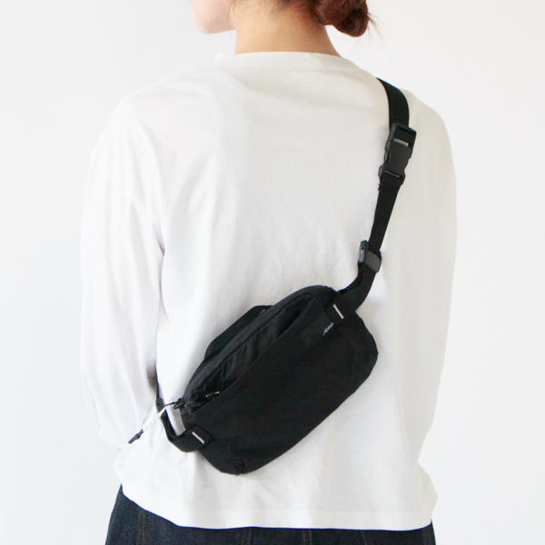 BLACK（身長：162cm）