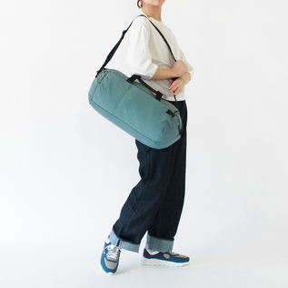 BLUE(身長:162cm) BLUE(身長:162cm)