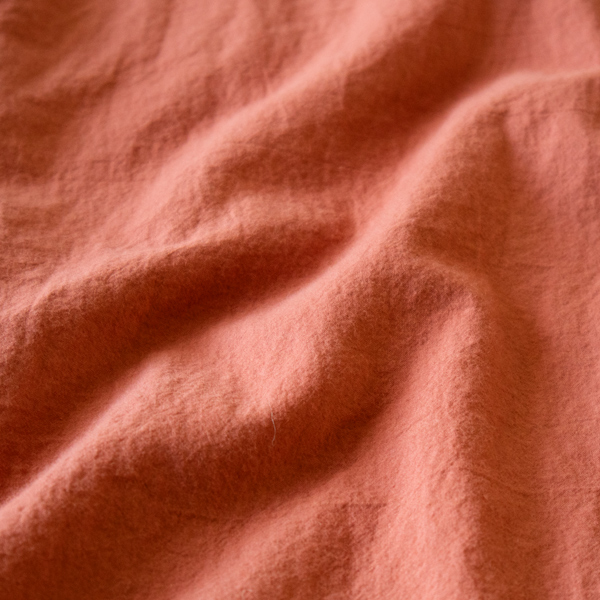 表情豊かで独特の雰囲気を持つ東炊き(PINK)