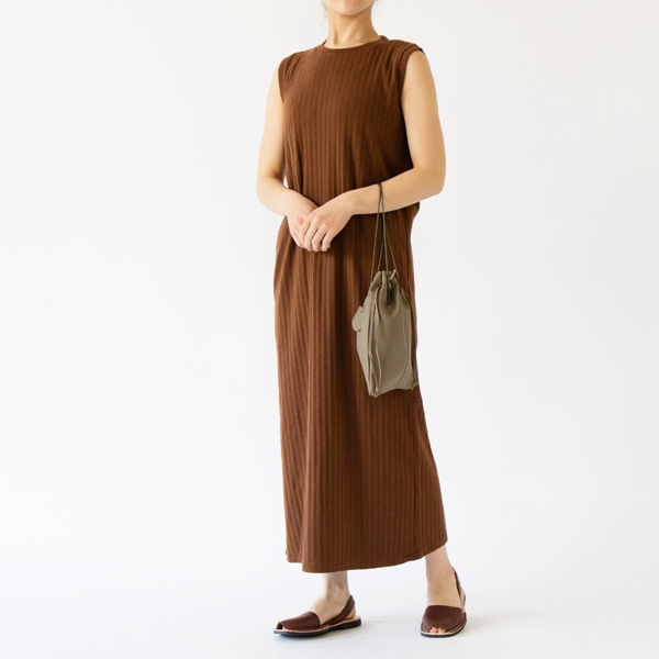 身長162cm(BROWN)