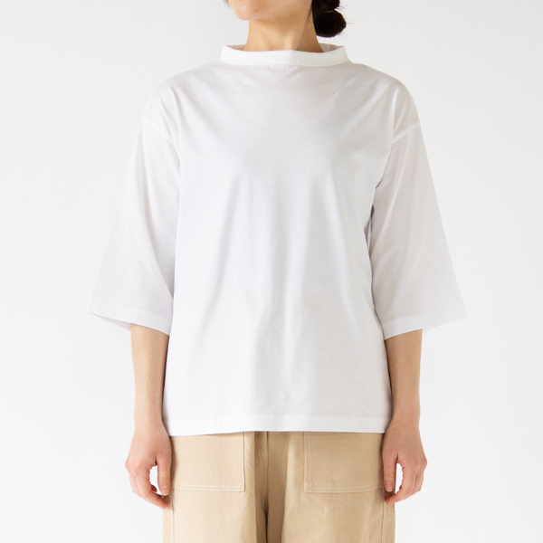 WHITE・身長162cm