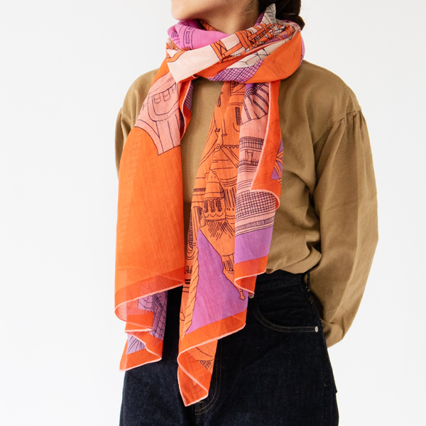 身長：162cm(RED)