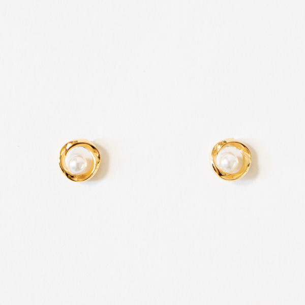 キャッチレスピアス パール(CHARISMA DIANA GOLD)