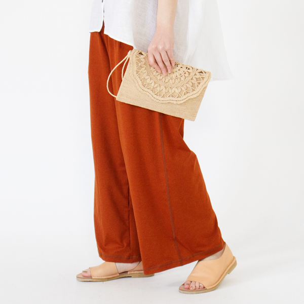 BOKA CLUTCH