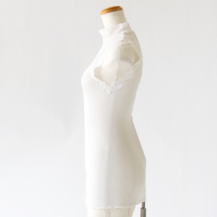 シルクレース ハイネックノースリーブ／ROSEMUNDE（ロサムンド）｜愛着