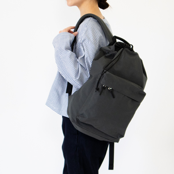 STEEL GREY（身長：162cm）