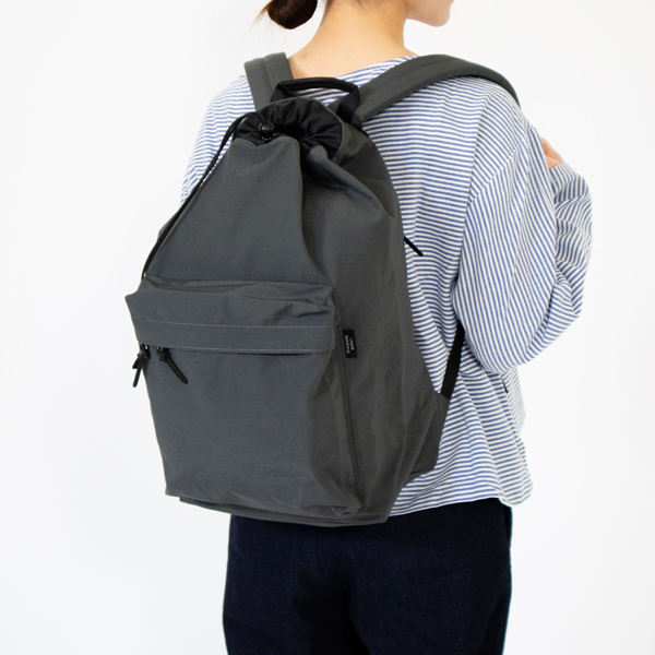 STEEL GREY（身長：162cm）