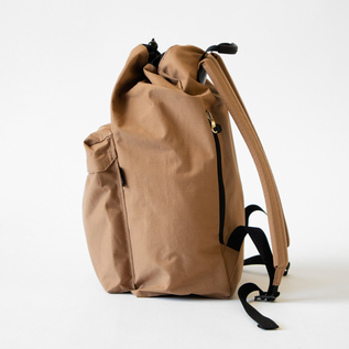 バックパック DRAW STRING PACK（MOCHA）