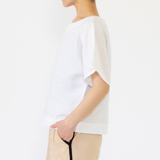 WHITE-XS・身長162cm