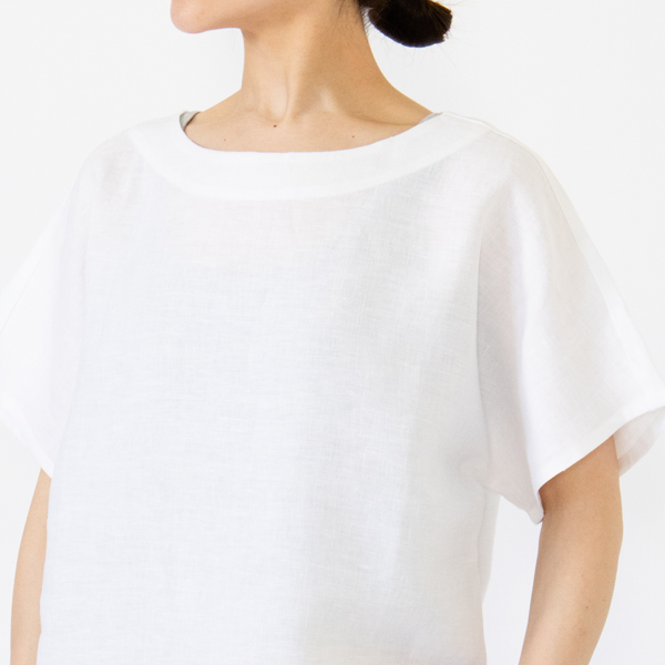 WHITE-XS・身長162cm