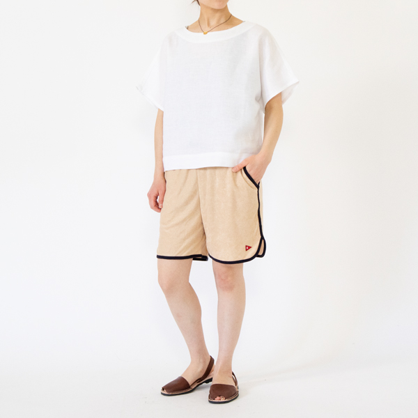 WHITE-XS・身長162cm